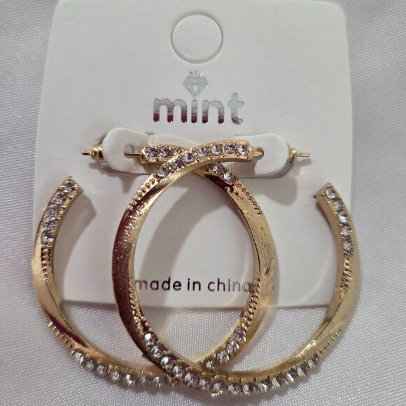 !SALES!  Mint Women´s Lot of 10 Pair Silver and Gold Fashion Earrings Jewelry - Picture 3 of 3